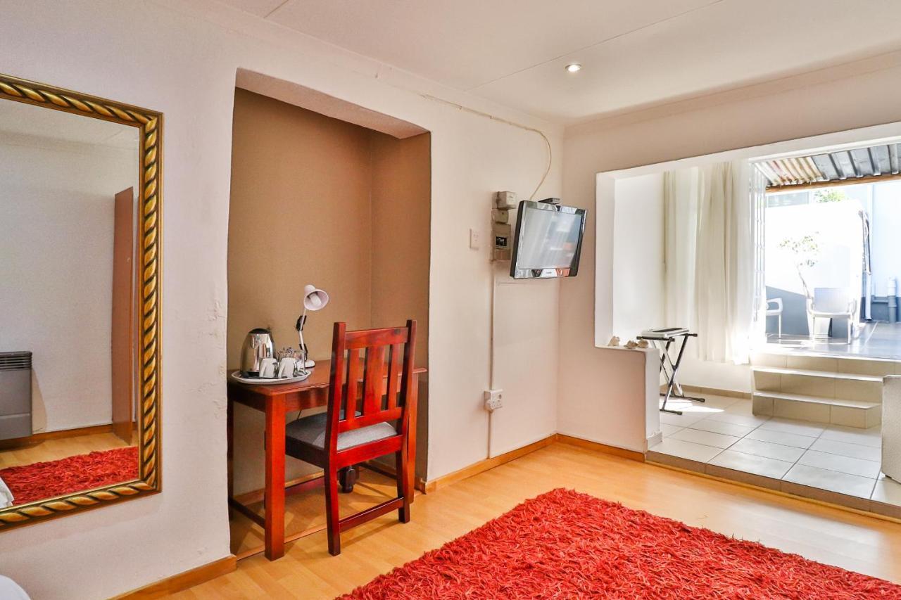 Sunbury Bed And Breakfast Johannesburgo Exterior foto