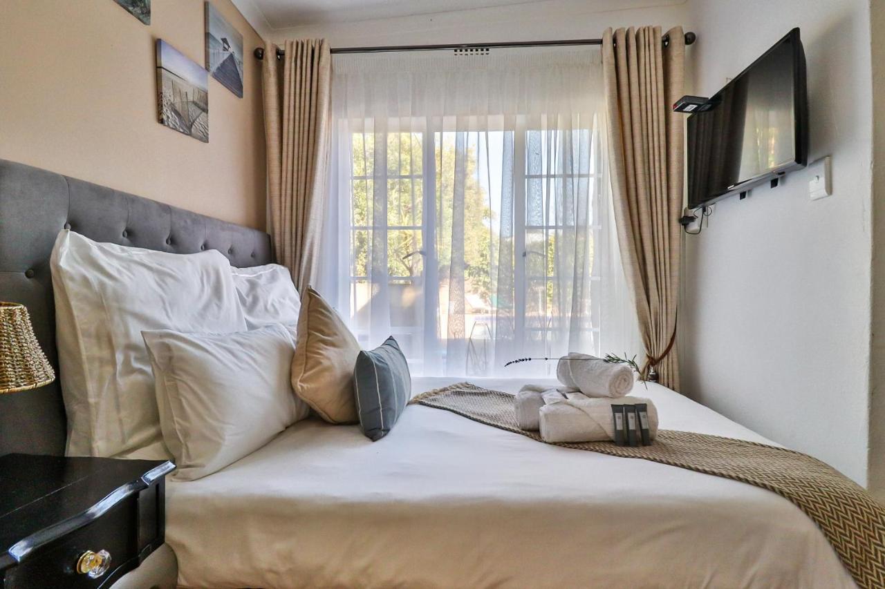 Sunbury Bed And Breakfast Johannesburgo Exterior foto